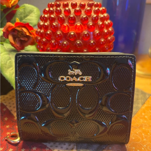 Coach SIG PAT Snap Wallet - Picture 1 of 6